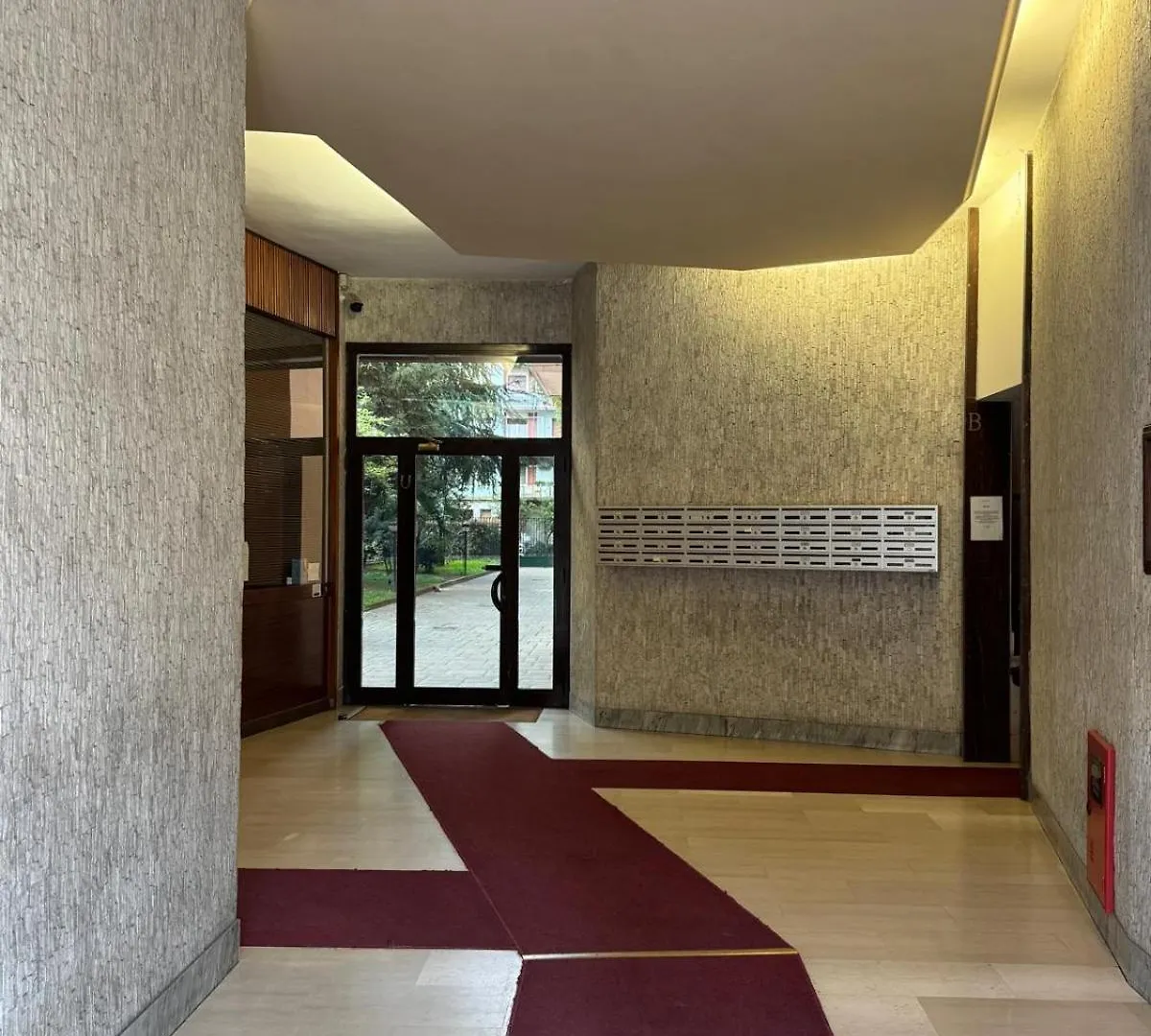 Guest house Elegant Apartment Close To The Center Milan