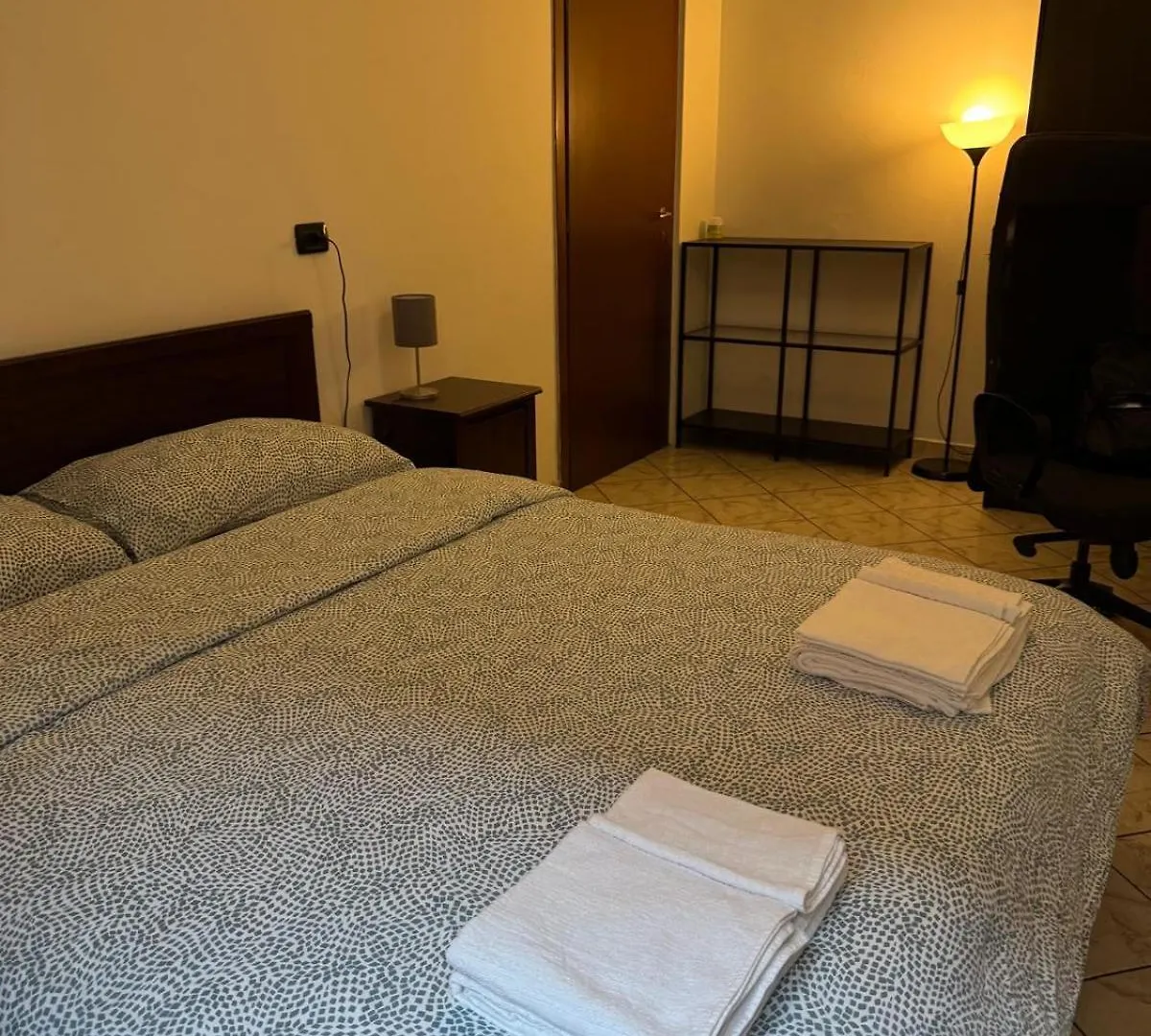 Elegant Apartment Close To The Center Milan 0*,