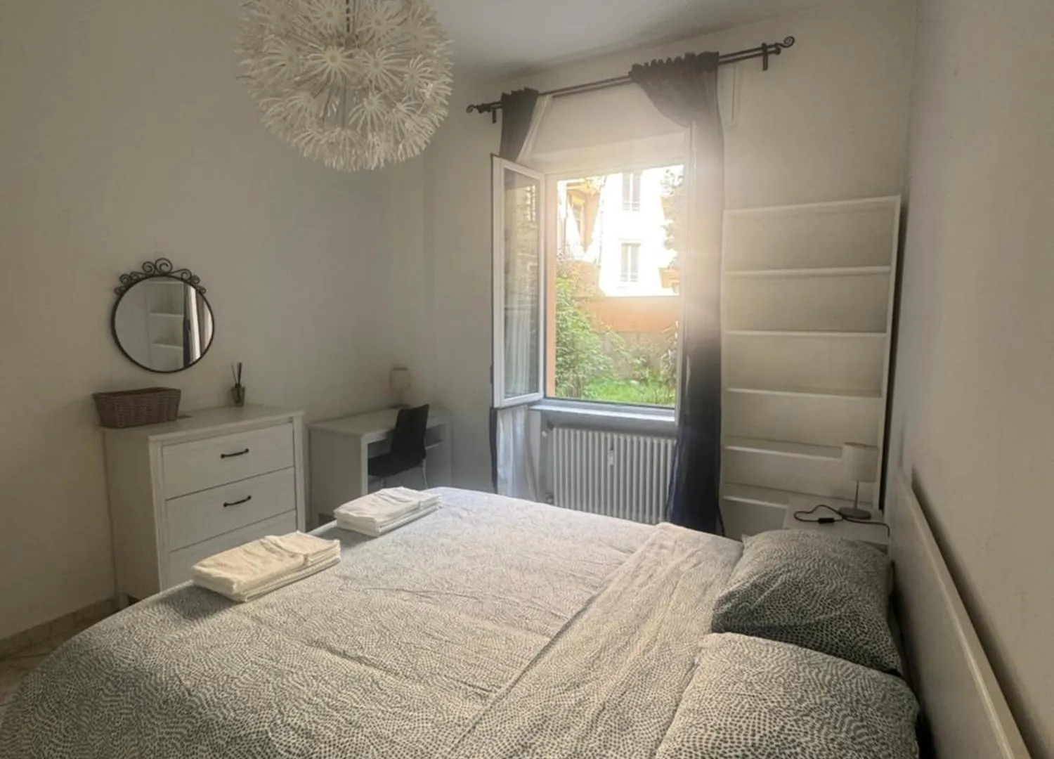 Guest house Elegant Apartment Close To The Center Milan